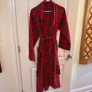 Pottery Barn Robe Stewart Red Plaid Flannel Unisex - Small - like NEW